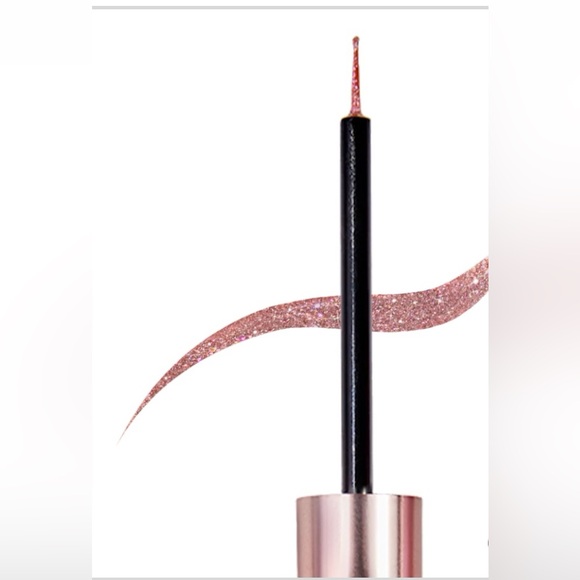 Spotlight Glammer Liner (Pink) Iridescent finish OS NEW - Picture 3 of 3